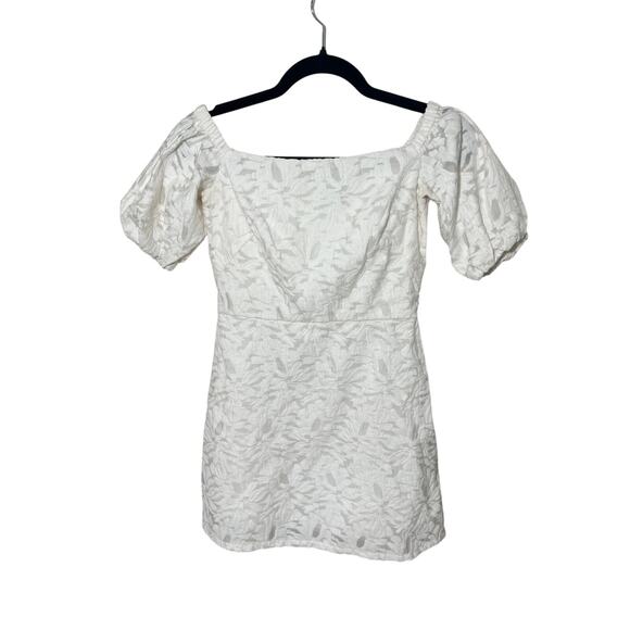 & Other Stories White Mini Dress Off Shoulder Jacquard Puff Sleeves Bardot SZ 4 - Picture 3 of 8